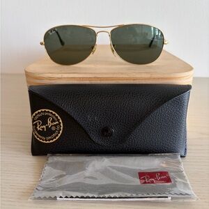 Ray-Ban Gold Frame Sunglasses with Dark Lenses